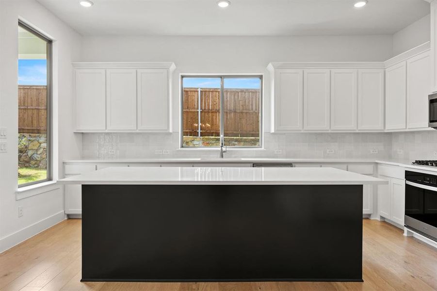 Image 23 of a home in North Square at Uptown. Image 23 of a home in North Square at Uptown.