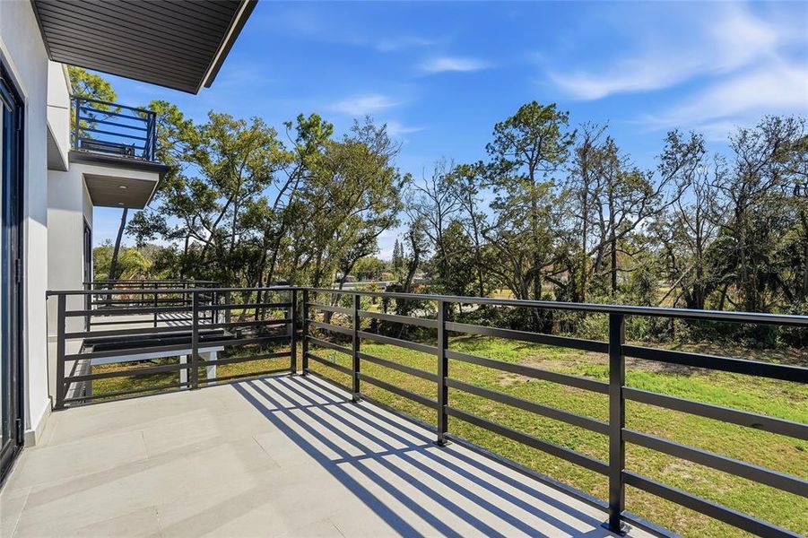 Exterior details and patio area of a home in , Tampa (Image 26).
