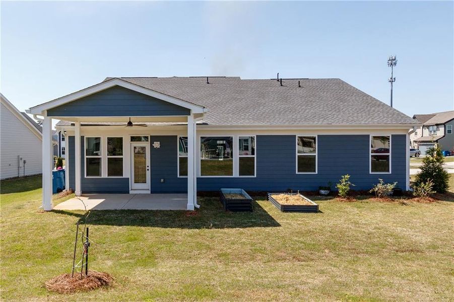 Exterior details and patio area of a home in Sweetbay Farm, Lawrenceville (Image 38).