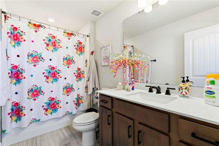 Furnished interior view inside a new home in , Orlando (Image 38). Furnished interior view inside a new home in , Orlando (Image 38).