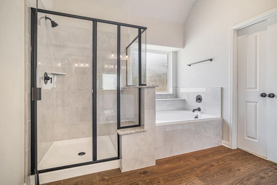 Image 30 of a home in Encino Estates.