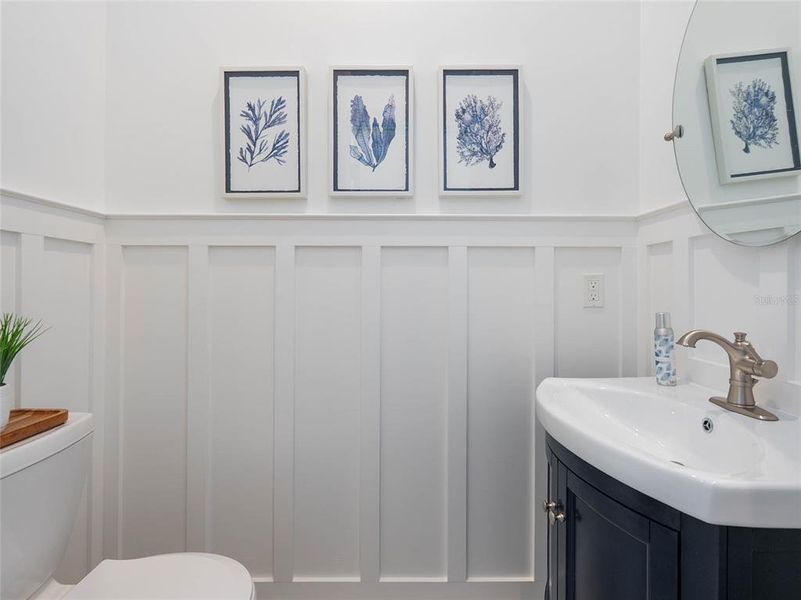 Furnished interior view inside a new home in , Englewood (Image 55).