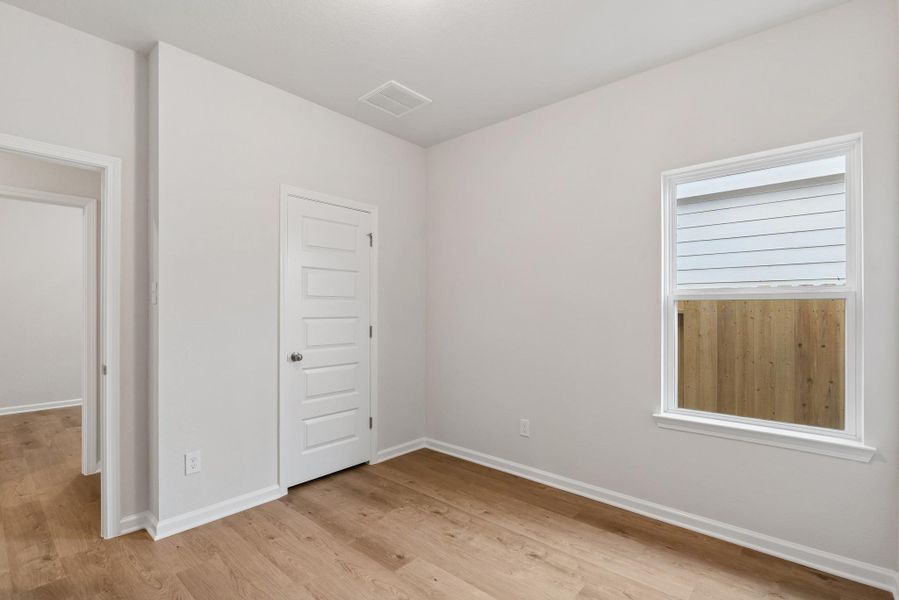 The Kettering II- Bedroom 3