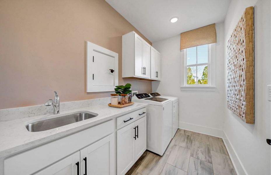 Representative furnished interior of a home built from the Prestige by Pulte Homes in Oakleaf Chase, Blythewood (Image 17).