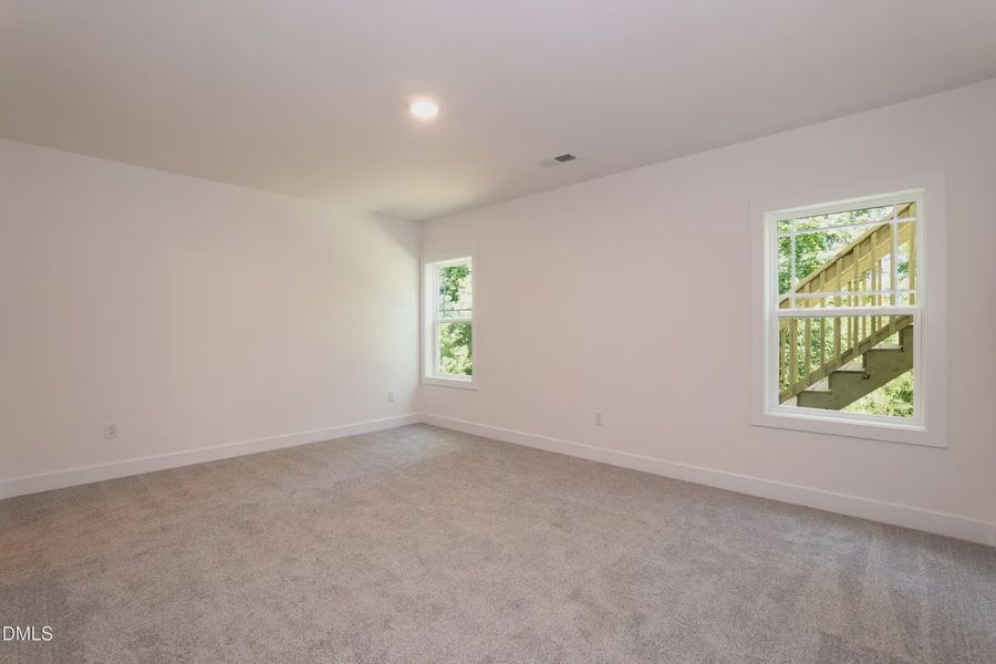 Spacious, unfurnished interior of a new home in Southern Estates, Sanford (Image 33).