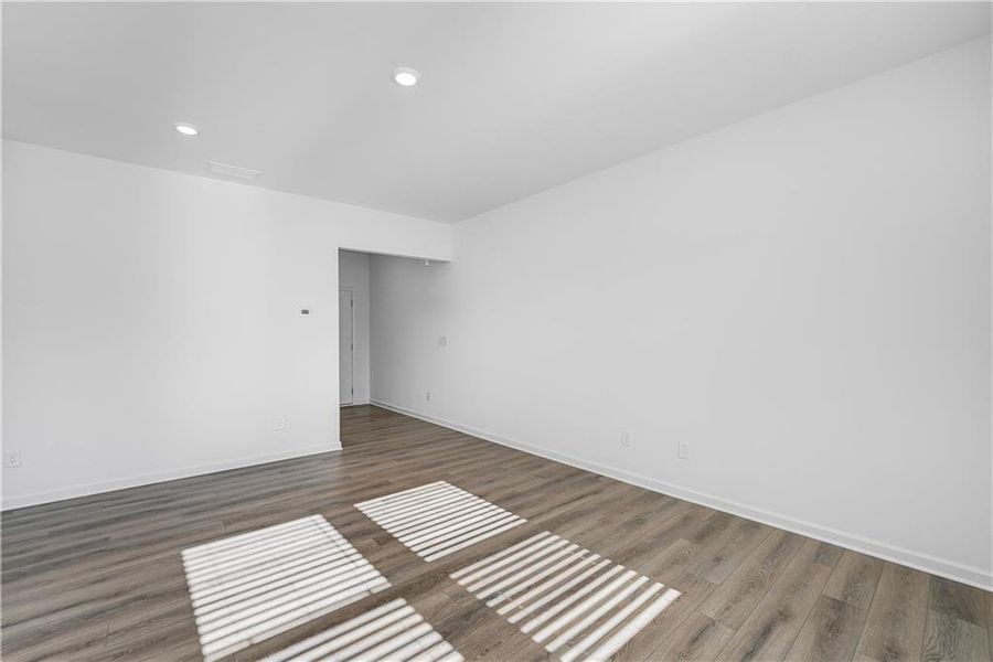 Spacious, unfurnished interior of a new home in Crossvine Village, LaGrange (Image 7).
