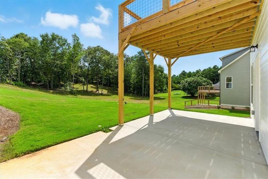 Exterior details and patio area of a home in , Rome (Image 30).