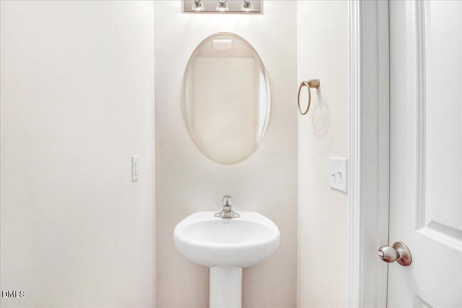 38-Half bathroom with pedestal sink in N