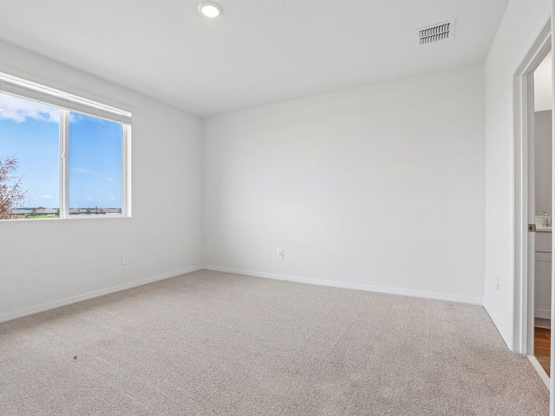 Spacious, unfurnished interior of a new home in Benton Hills - Premier Series, Brooksville (Image 15).