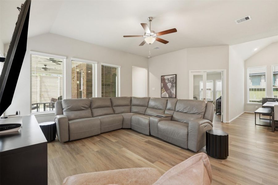 Furnished interior view inside a new home in The Highlands, Porter (Image 26). Furnished interior view inside a new home in The Highlands, Porter (Image 26).