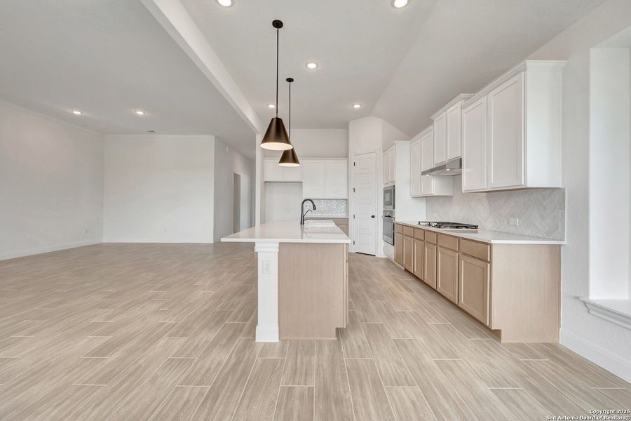 Spacious, unfurnished interior of a new home in Preserve at Annabelle Ranch, San Antonio (Image 37). Spacious, unfurnished interior of a new home in Preserve at Annabelle Ranch, San Antonio (Image 37).