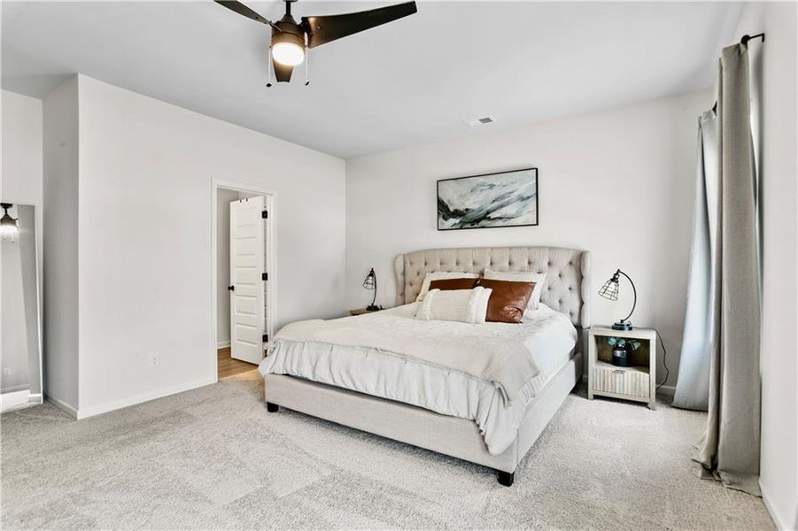 Furnished interior view inside a new home in , Cartersville (Image 25).