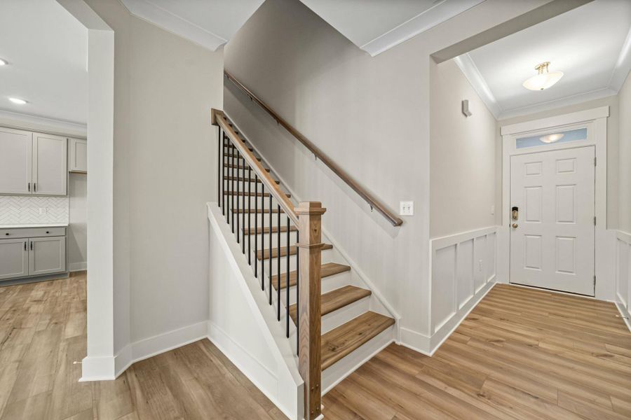 Spacious, unfurnished interior of a new home in Harbor Crossing, Greensboro (Image 15).