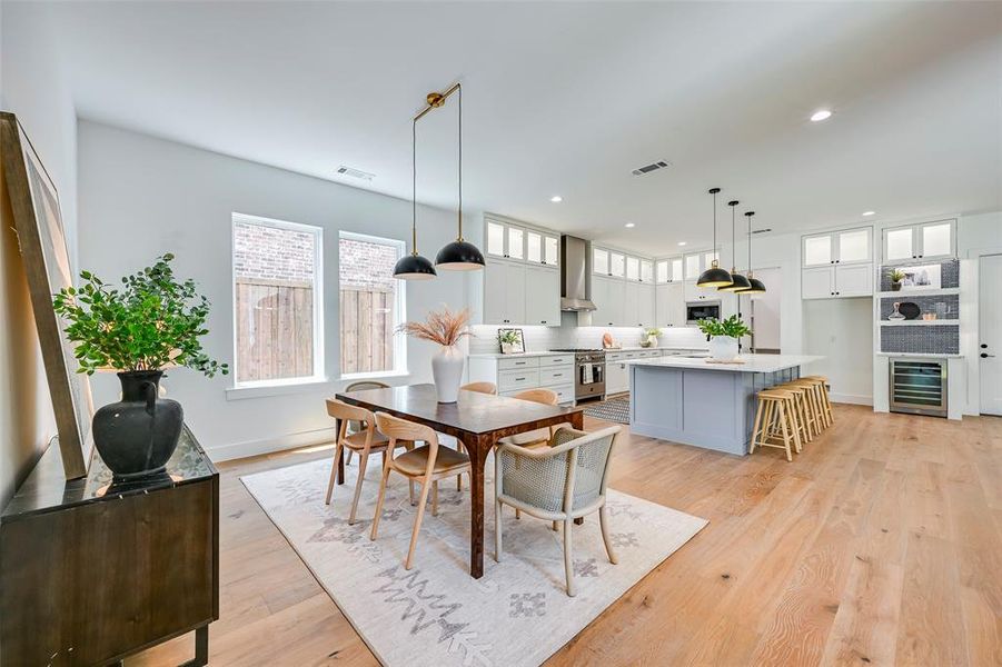 Furnished interior view inside a new home in , Dallas (Image 8).