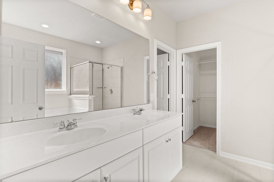 Primary bath. Note: Sample product photo - actual exterior and interior selections may vary by homesite