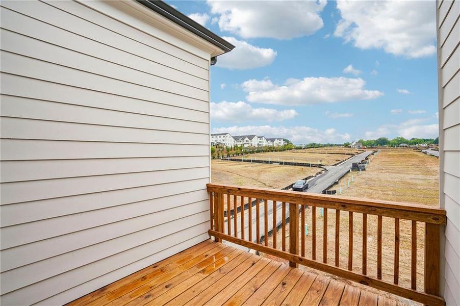 Exterior details and patio area of a home in Waterhaven, Cumming (Image 3).