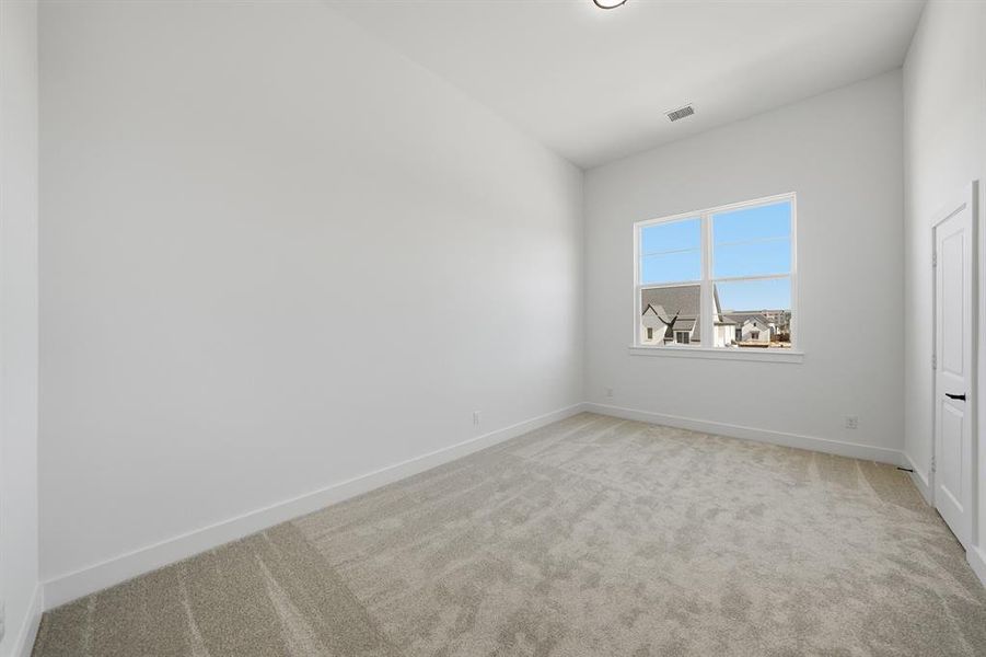 Spacious, unfurnished interior of a new home in Estates at Rockhill, Frisco (Image 22). Spacious, unfurnished interior of a new home in Estates at Rockhill, Frisco (Image 22).