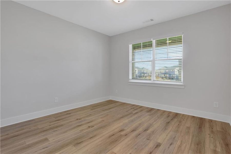 Spacious, unfurnished interior of a new home in Twin Lakes, Hoschton (Image 24).