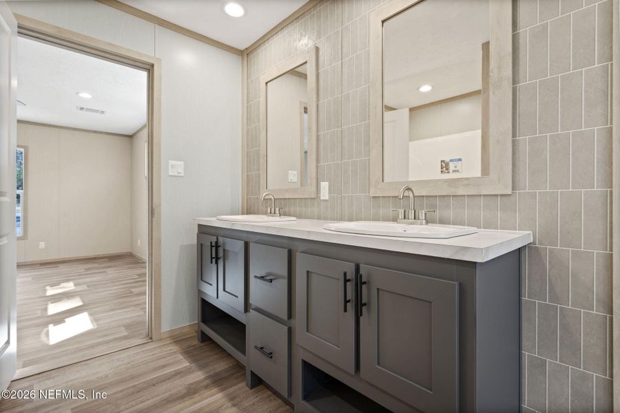 Furnished interior view inside a new home in , Keystone Heights (Image 3).