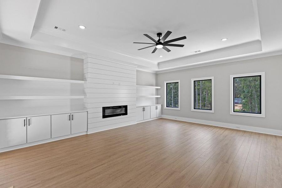 Spacious, unfurnished interior of a new home in , Jefferson (Image 21).