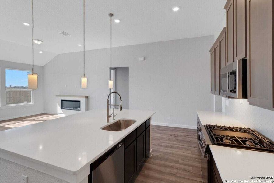 Furnished interior view inside a new home in Weltner Farms 50’s, New Braunfels (Image 9). Furnished interior view inside a new home in Weltner Farms 50’s, New Braunfels (Image 9).