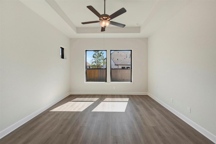 Spacious, unfurnished interior of a new home in Kresston, Montgomery (Image 21).