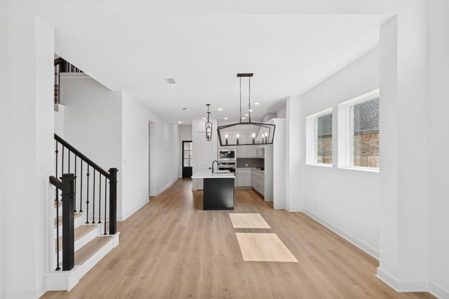 Spacious, unfurnished interior of a new home in ARTAVIA 45' Homesites, Conroe (Image 25).