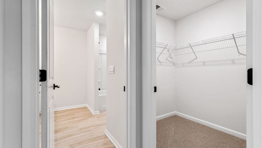 Image 32 of a home in Seven Oaks.