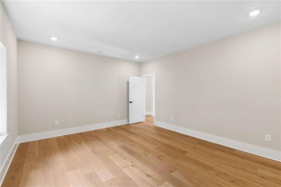 Spacious, unfurnished interior of a new home in , Atlanta (Image 57). Spacious, unfurnished interior of a new home in , Atlanta (Image 57).