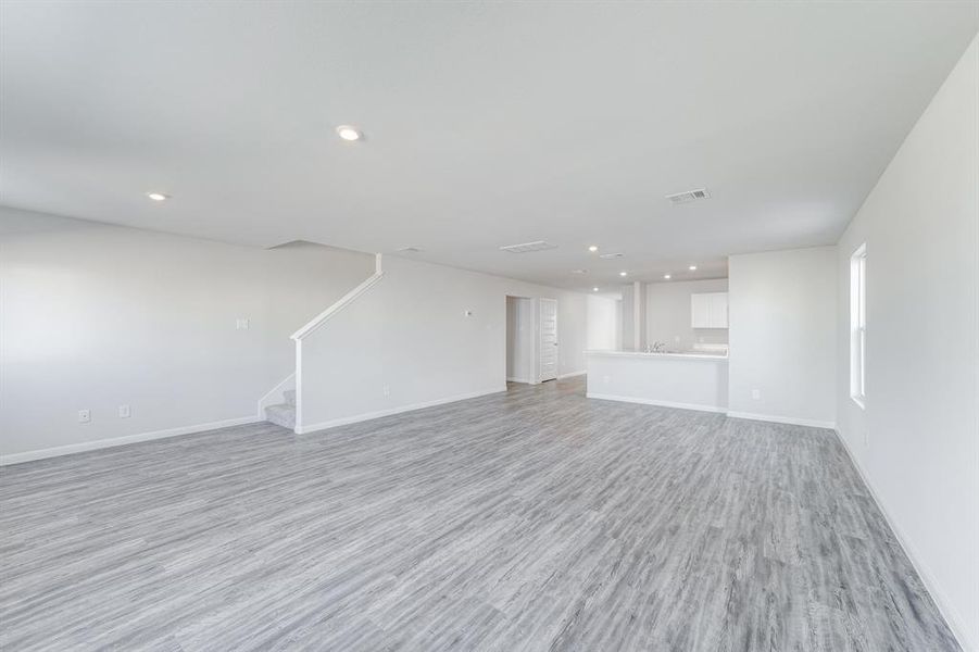 Spacious, unfurnished interior of a new home in Meadows of Chandler, Chandler (Image 34).
