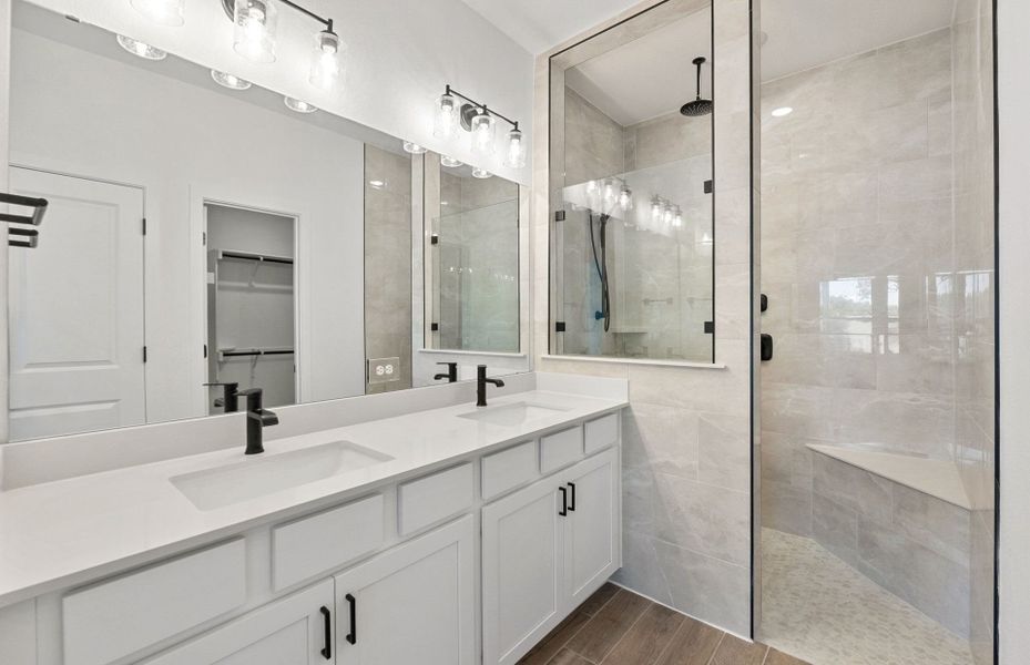 Furnished interior view inside a new home in Wolf Ranch, Georgetown (Image 9).