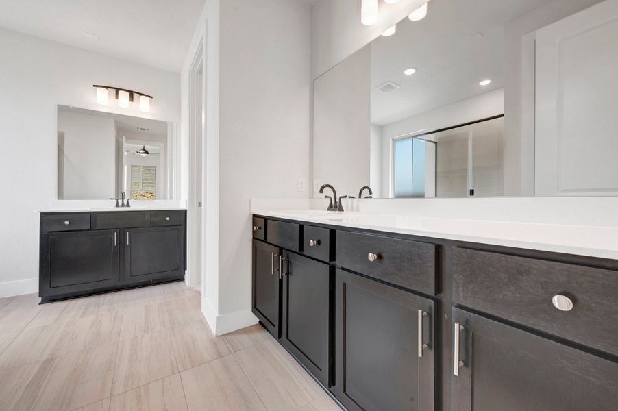 Furnished interior view inside a new home in Treeline, Justin (Image 8).