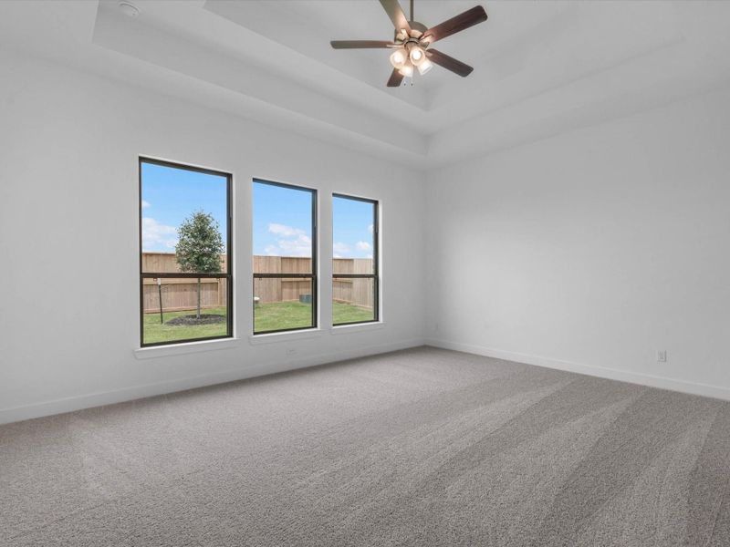 Spacious, unfurnished interior of a new home in Meridiana - 60', Manvel (Image 20). Spacious, unfurnished interior of a new home in Meridiana - 60', Manvel (Image 20).