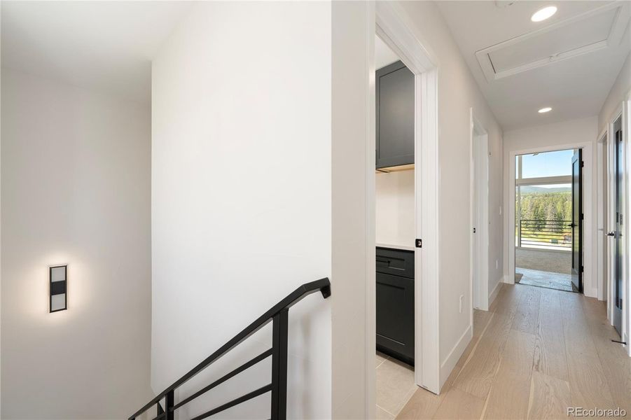 DIFFERENT UNIT // SAME FLOOR PLAN