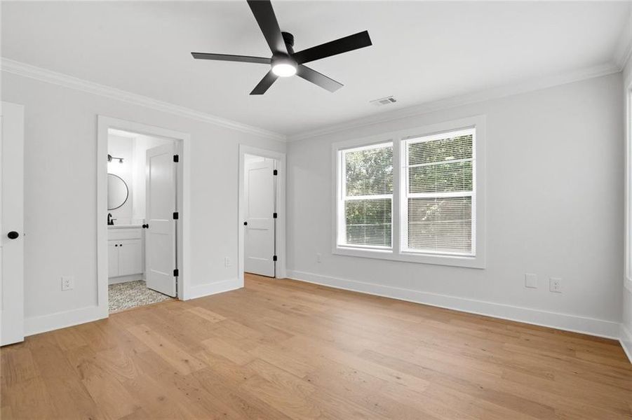 Spacious, unfurnished interior of a new home in , Winterville (Image 24).