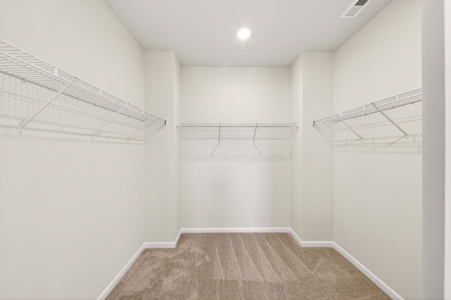 Spacious, unfurnished interior of a new home in Amplitude, Charlotte (Image 31).