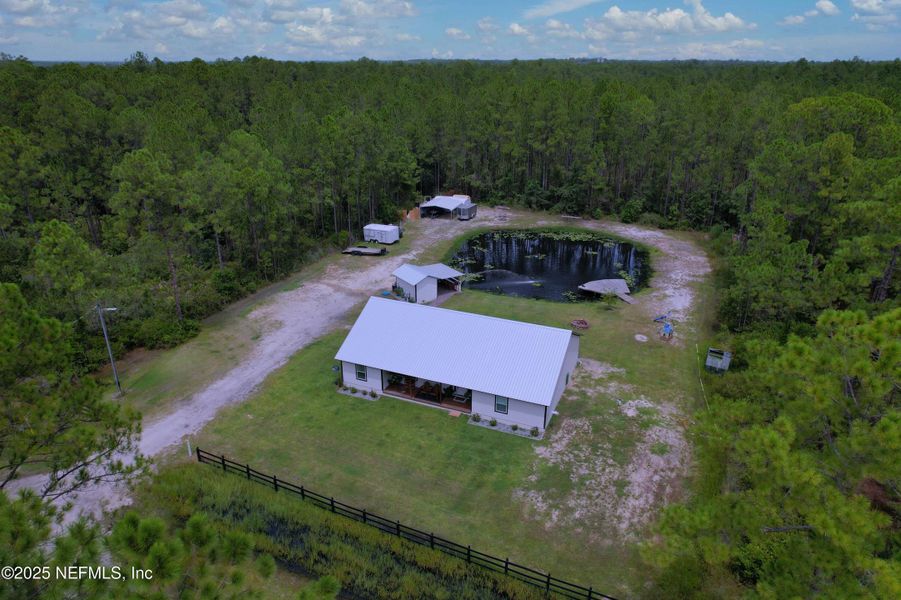 Image 33 of a home in .