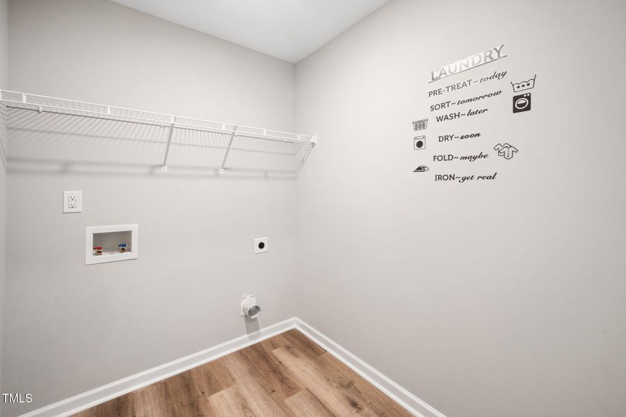 23-web-or-mls-20 Ava (48 of 120) 23-web-or-mls-20 Ava (48 of 120)