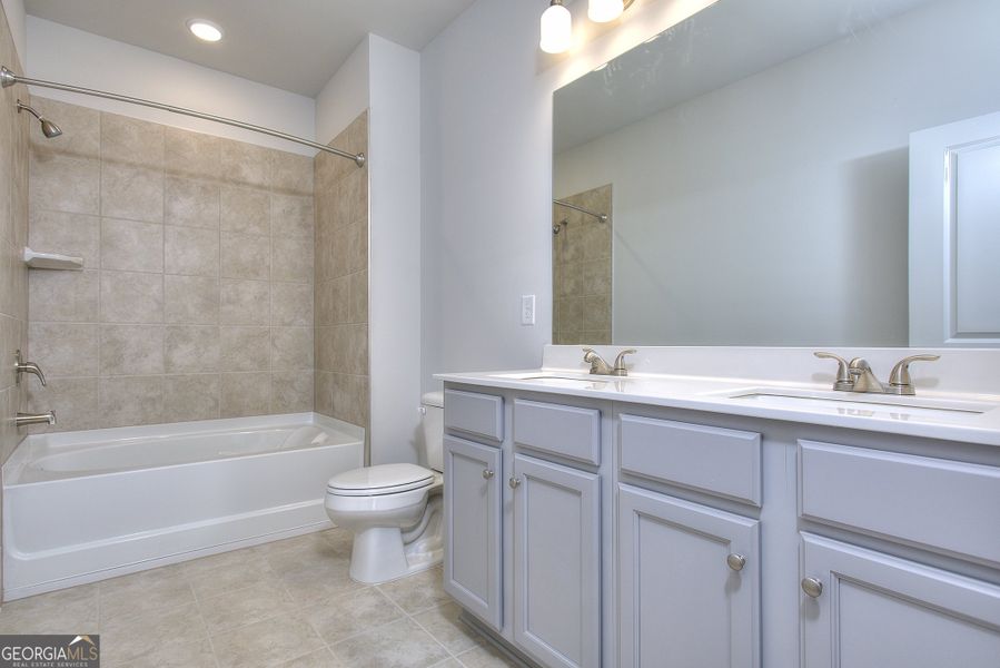 Furnished interior view inside a new home in Morning Creek Forest, Atlanta (Image 8).
