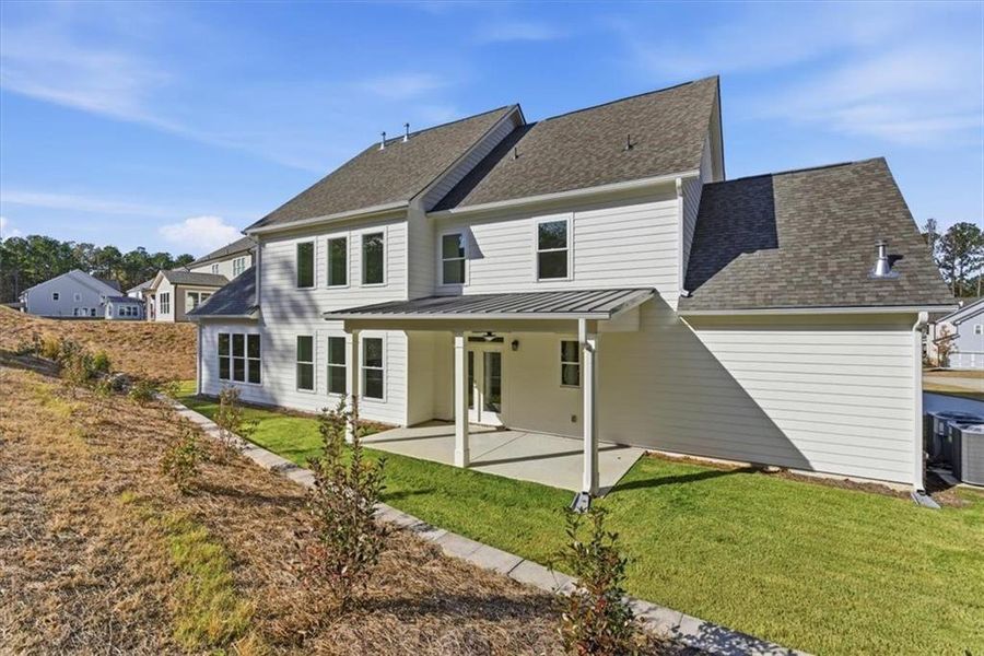 Exterior details and patio area of a home in Ford Landing, Acworth (Image 30).
