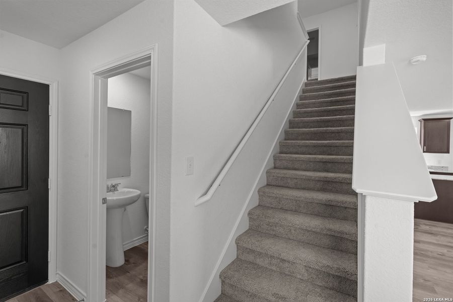 Spacious, unfurnished interior of a new home in Horizon Ridge, San Antonio (Image 22).