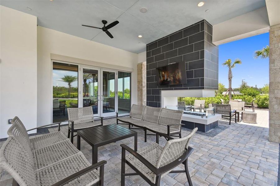Exterior details and patio area of a home in , Wesley Chapel (Image 36).