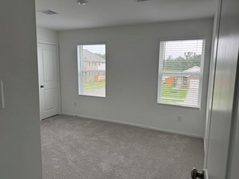 Spacious, unfurnished interior of a new home in , New Caney (Image 14).