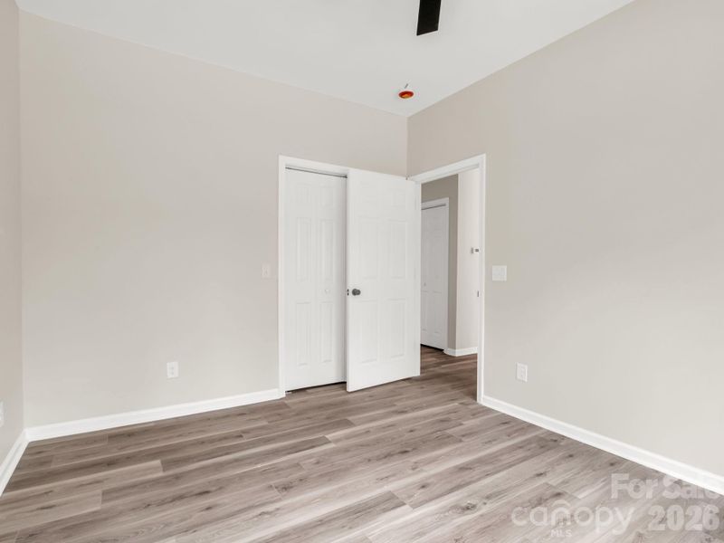 Spacious, unfurnished interior of a new home in , Bostic (Image 24).