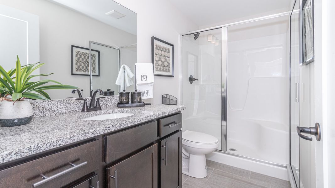 Representative furnished interior of a home built from the The Keswick Townhome (Interior Walk-Out) by Norfolk Homes in Bristol Ridge Townhomes, Ann Arbor (Image 41).