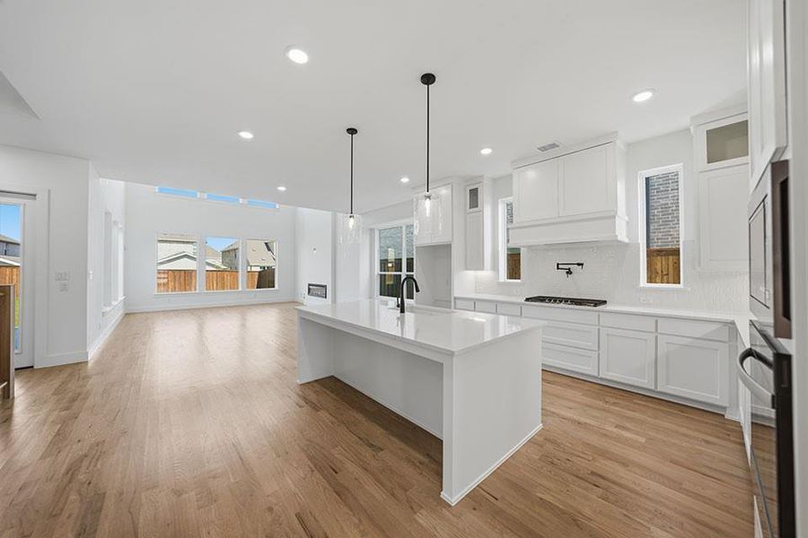 Furnished interior view inside a new home in Inspiration - Paradise Village, Lucas (Image 16).