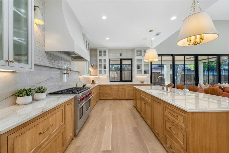 Furnished interior view inside a new home in , Dallas (Image 21). Furnished interior view inside a new home in , Dallas (Image 21).