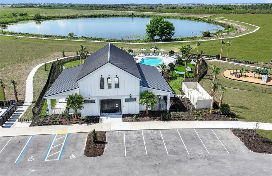 Community amenities in , Lake Alfred (Image 19).