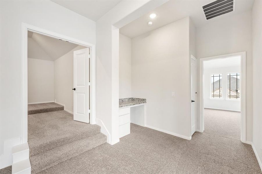 Spacious, unfurnished interior of a new home in Hampton Park, Glenn Heights (Image 30). Spacious, unfurnished interior of a new home in Hampton Park, Glenn Heights (Image 30).