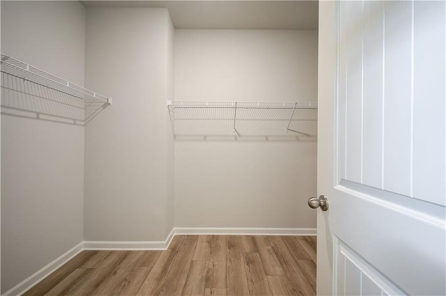 Spacious, unfurnished interior of a new home in Hamilton Lakes, Lawrenceville (Image 14).